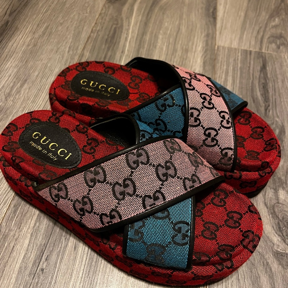 Gucci platform slides